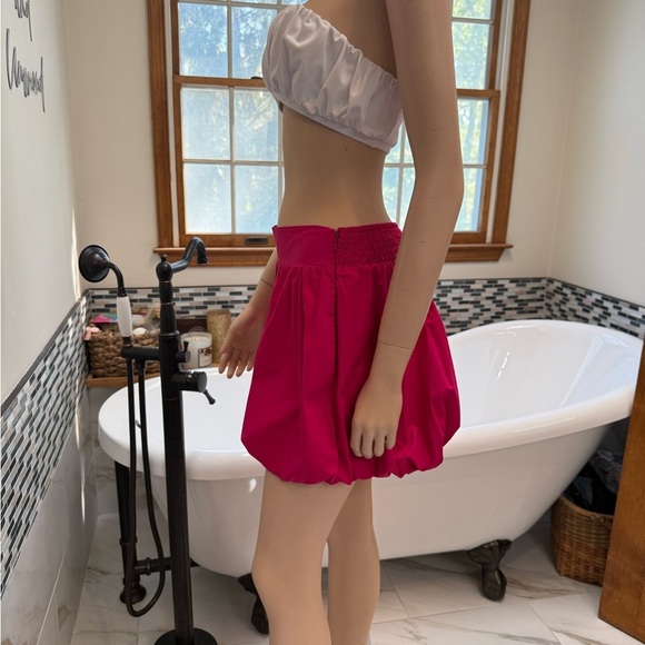 Susana Monaco Poplin Bubble Shorts, Fuschia - Picture 10 of 13